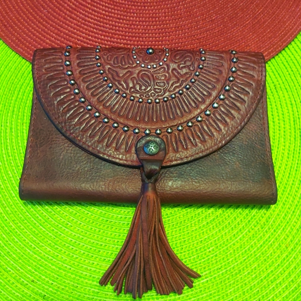 Authentic Patricia Nash  Beaumont Leather Colli Clutch Wallet Burgundy